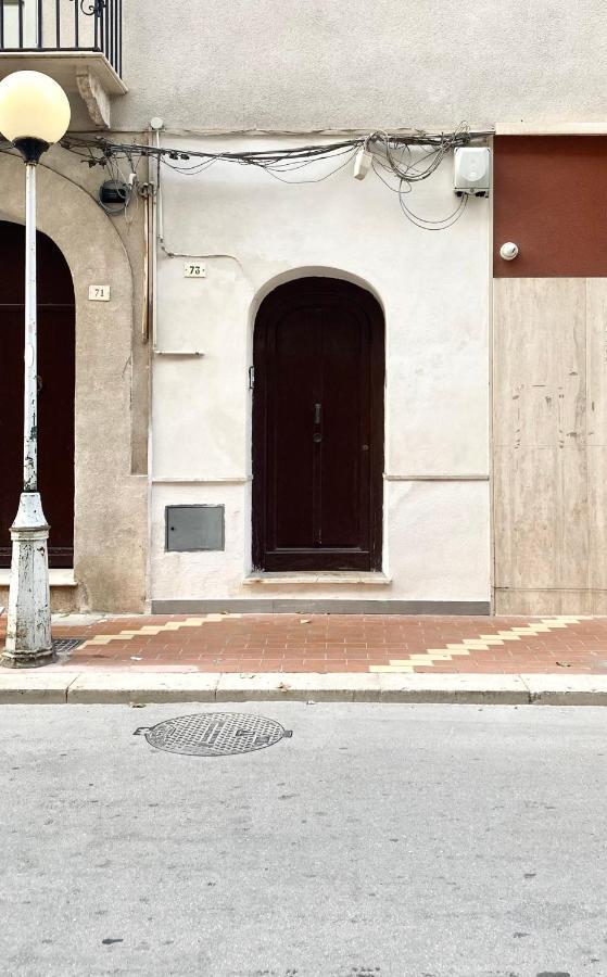 Appartement Calici Di Marsala - Via Roma 73 Extérieur photo